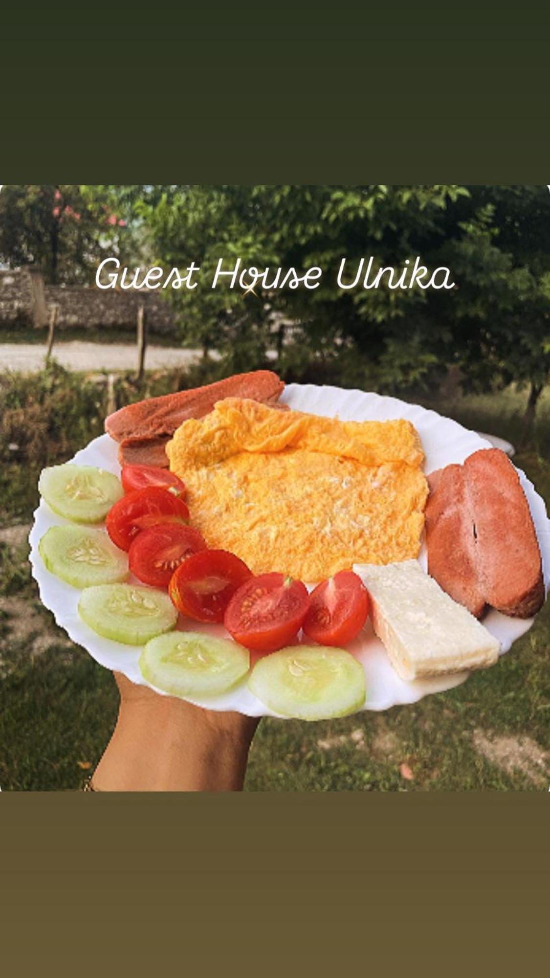 Guest House Ulnika Vusanje Bagian luar foto